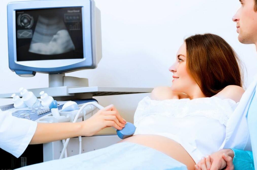 在NT测试中，胎儿心率为159次/分钟，是男孩还是女孩？